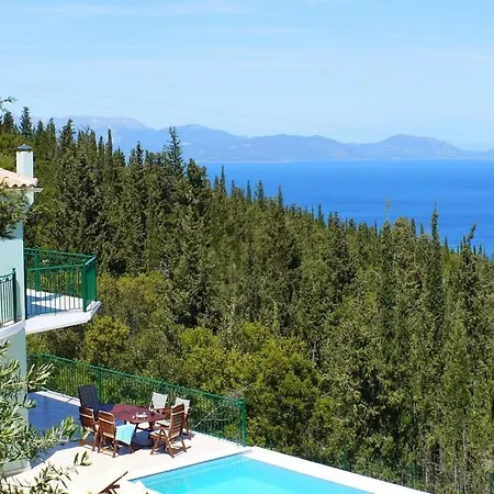 Sleeps 6 Villa Matsoukata