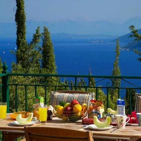 Villa Sleeps 6 Matsoukata