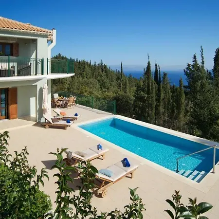 Villa Sleeps 6 Matsoukata