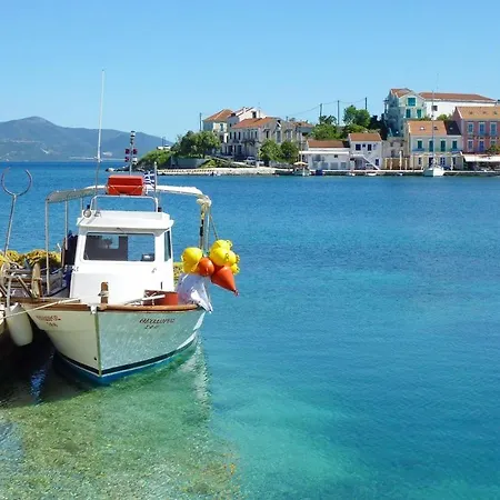 Sleeps 6 Villa Matsoukata