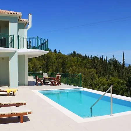 Sleeps 6 Вилла Matsoukata